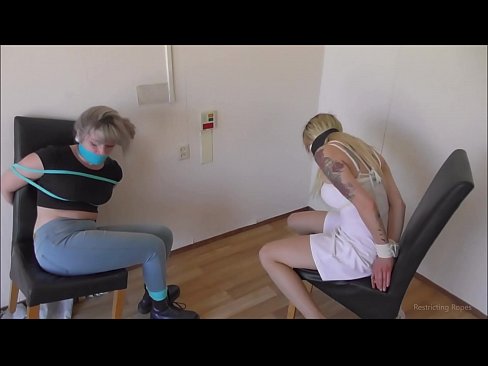 ❤️ Пристрастен / с вързани ръце и уста / девойка в беда ❤❌ Порн видео в bg.filmepornonline.ru
