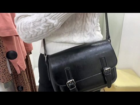 ❤️ Публична мастурбация на младата кучка FeralBerry с вибратор в стаята за обличане ❤❌ Порн видео в bg.filmepornonline.ru