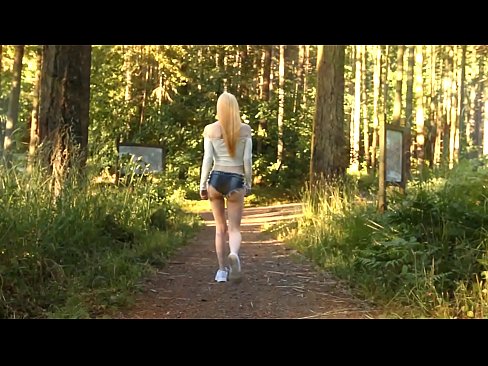 ❤️ Красива жена, която се движи бавно, а не голо видео ❤❌ Порн видео в bg.filmepornonline.ru